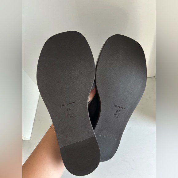 Reformation Eden Platform Thong Sandal - Picture 5 of 7